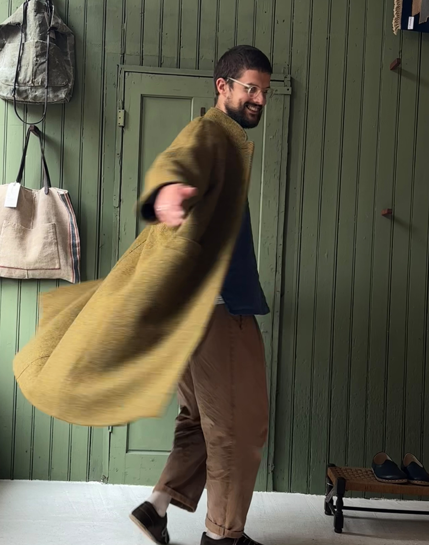 Hansom Overcoat | Mustard Jumbo Donegal Tweed - Image 5
