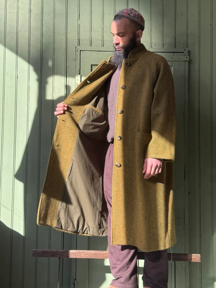 Hansom Overcoat | Mustard Jumbo Donegal Tweed - Image 3