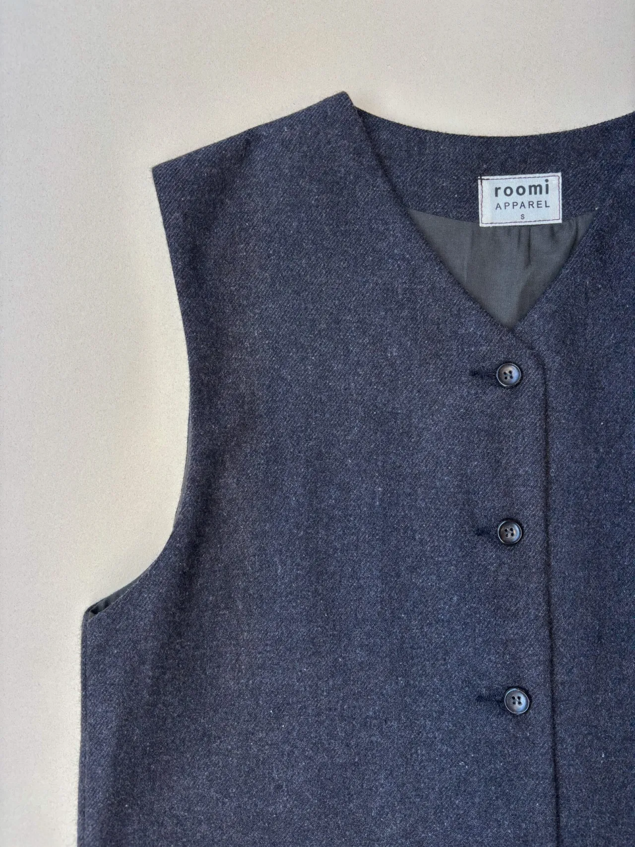 Kamali Waistcoat | Charcoal Wool - Image 2