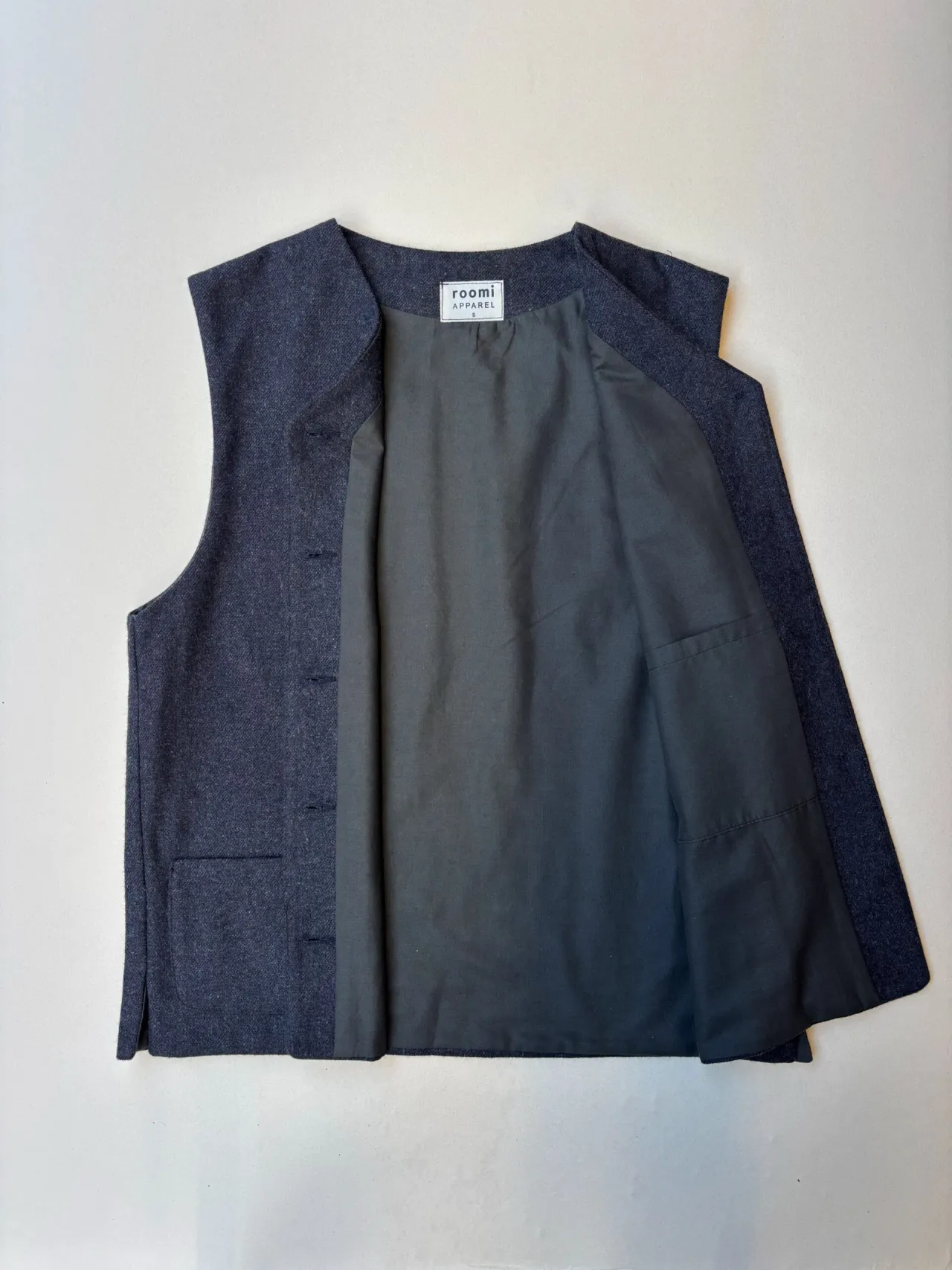 Kamali Waistcoat | Charcoal Wool - Image 4