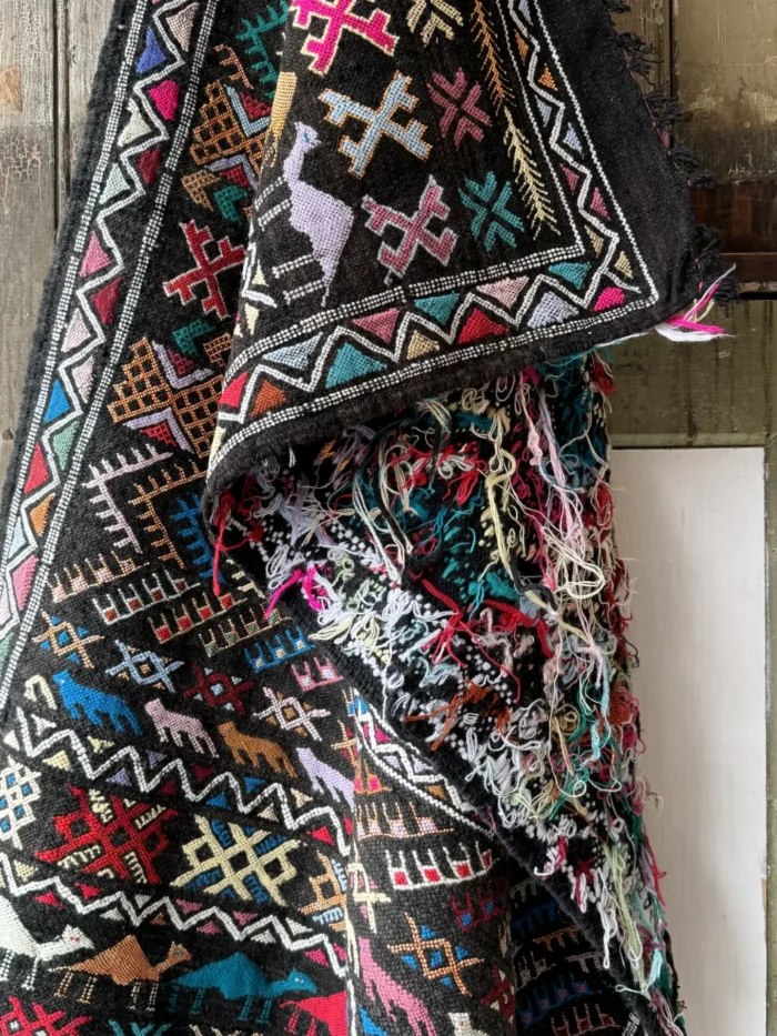 Small Moroccan Kilim Rug - Image 2