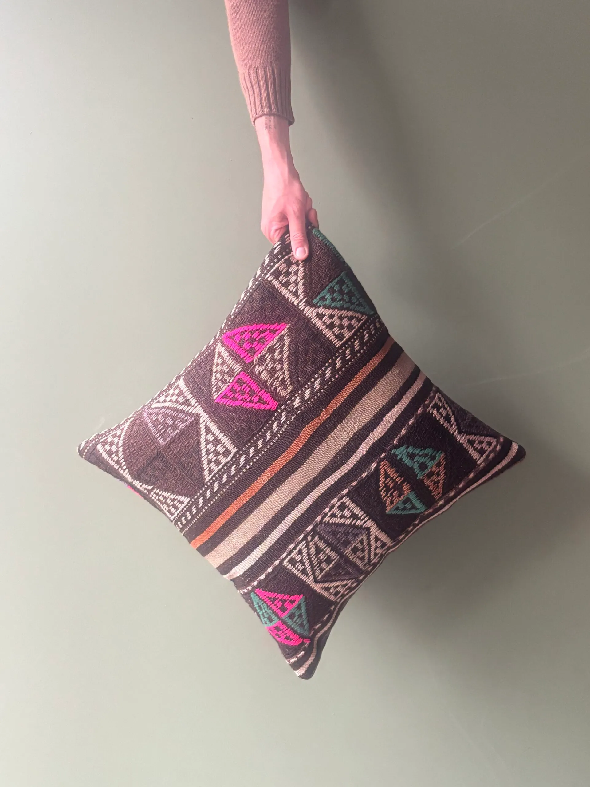 Moroccan Kilim Cushion - Image 1