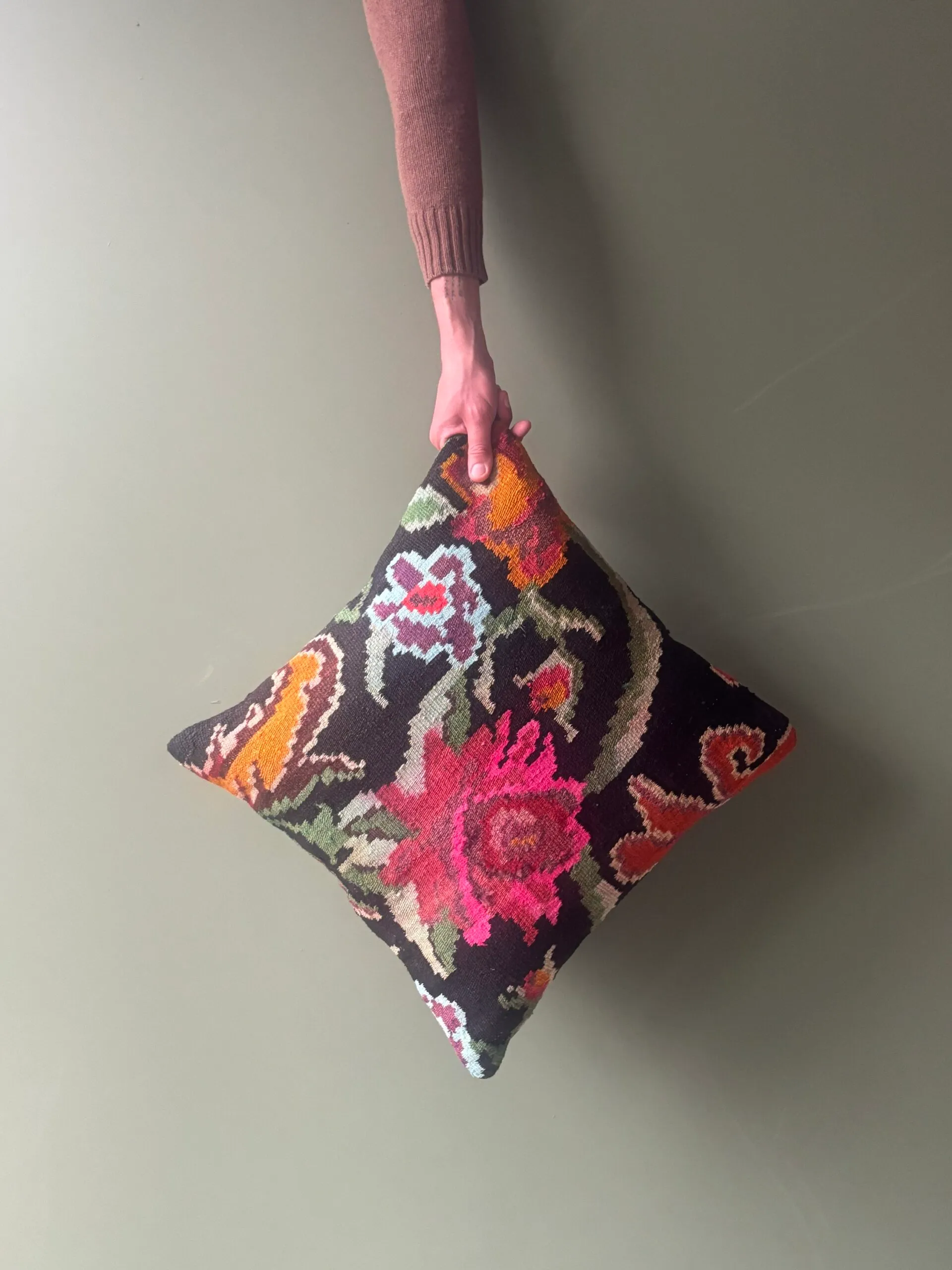 Black Moldovan Kilim Cushion - Image 1