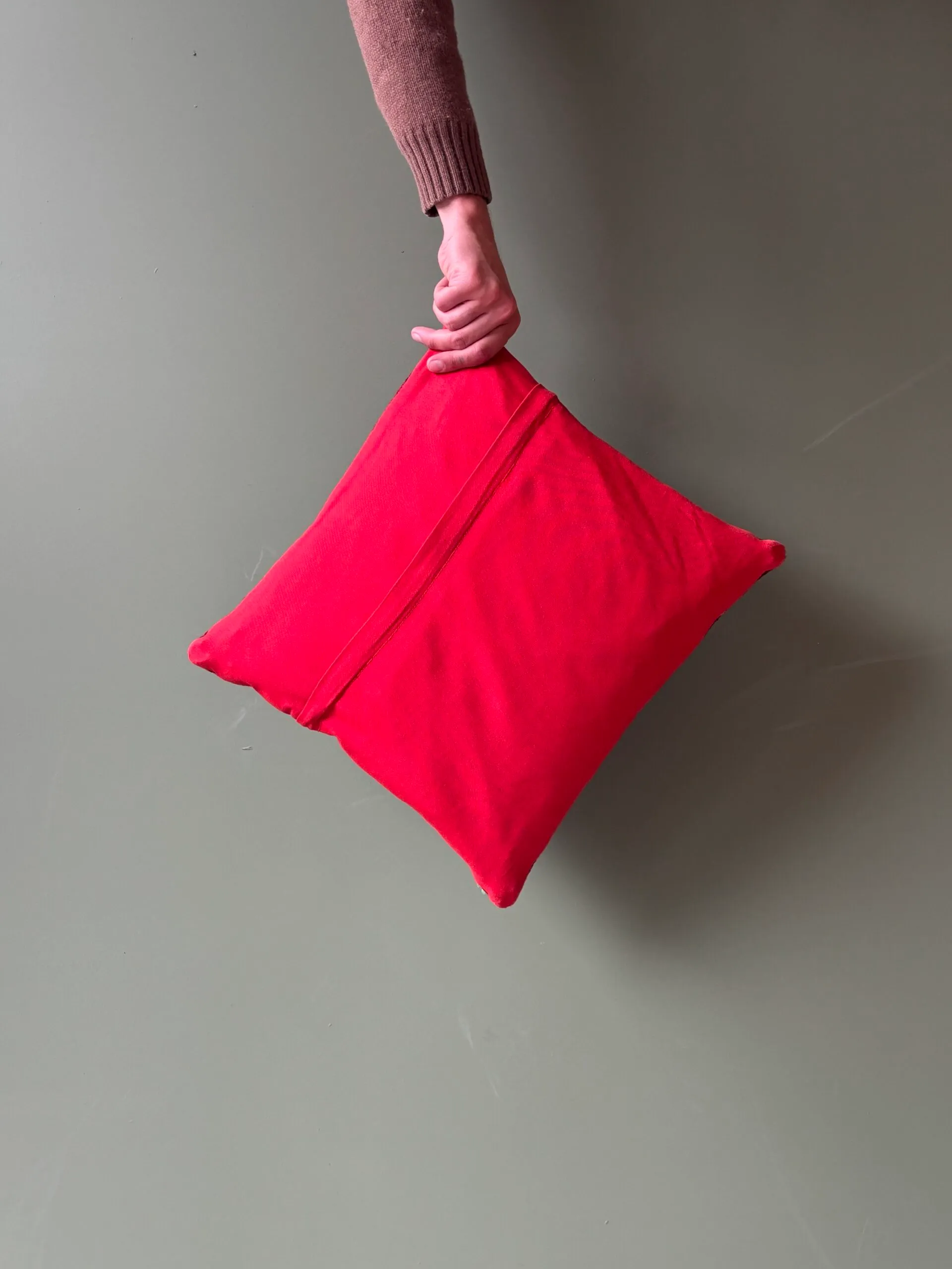 Moroccan Kilim Cushion - Image 2
