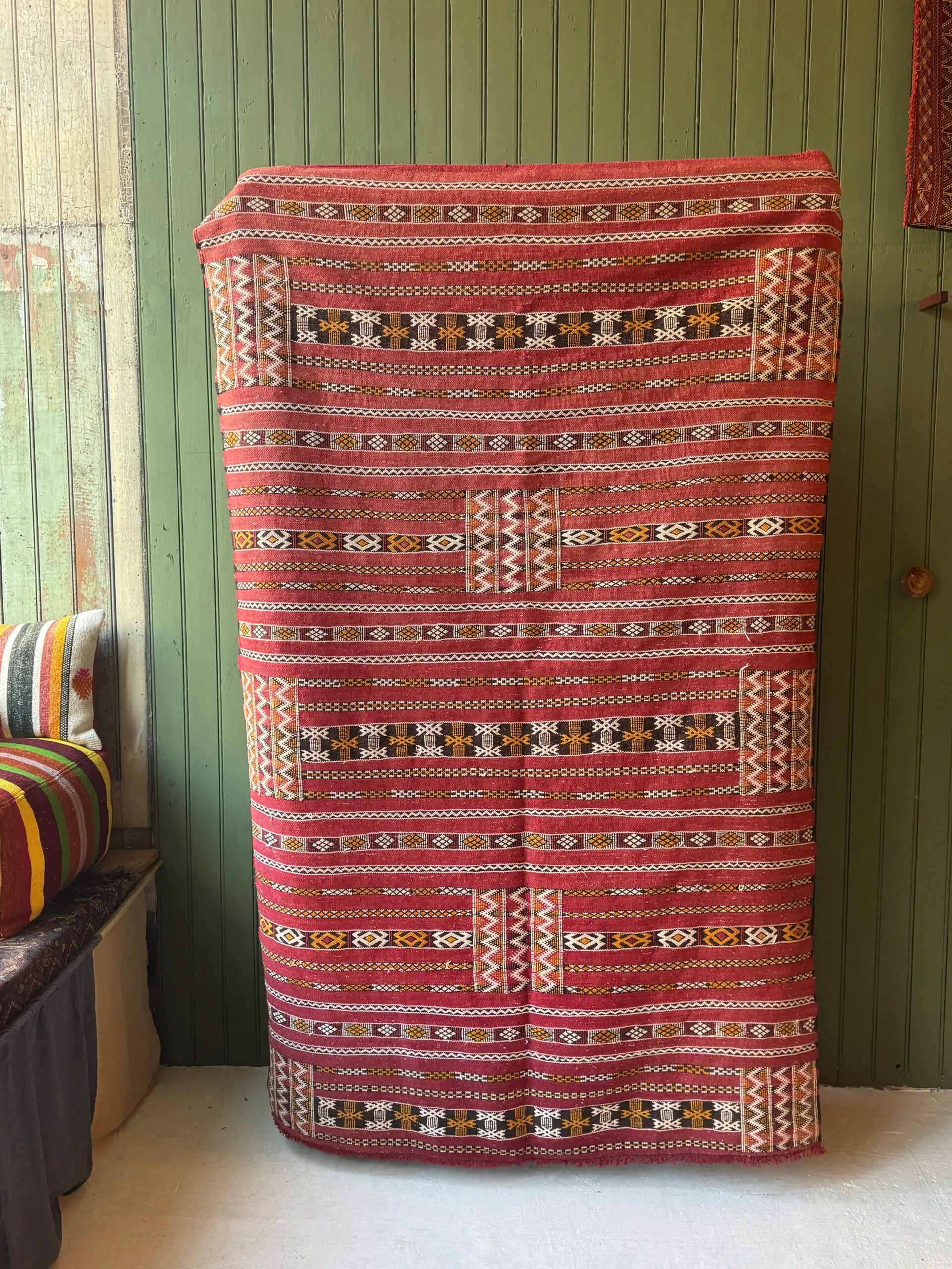 Medium Moroccan Kilim Rug - Image 1