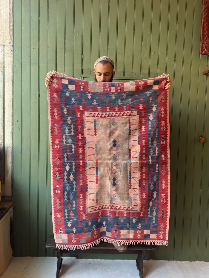 Small Kilim Rug - Image 1