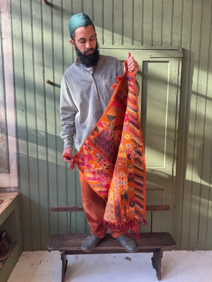 Small Iraqi Kilim Rug - Image 3